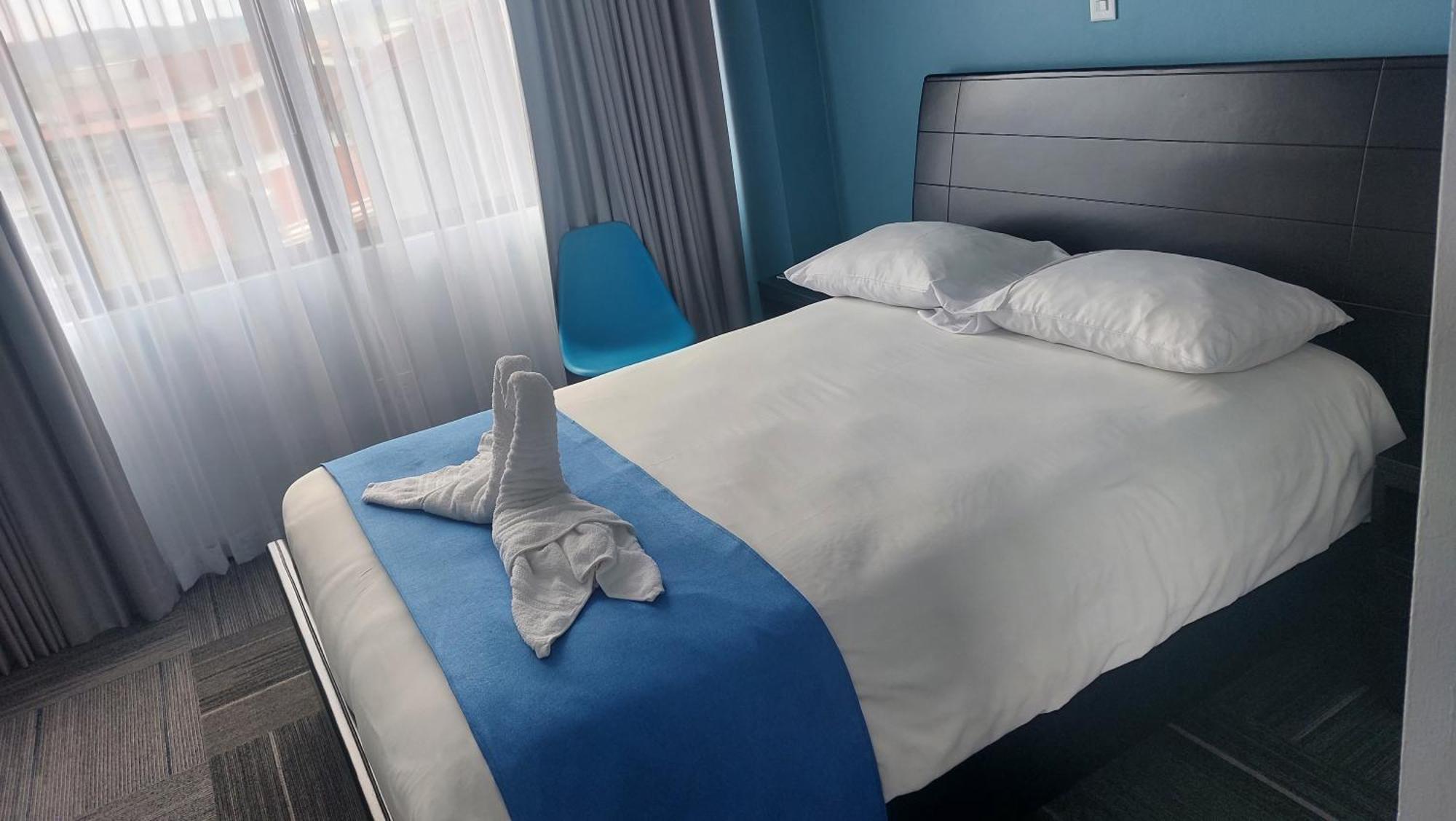 Hotel Luckys San Isidro De El General Экстерьер фото